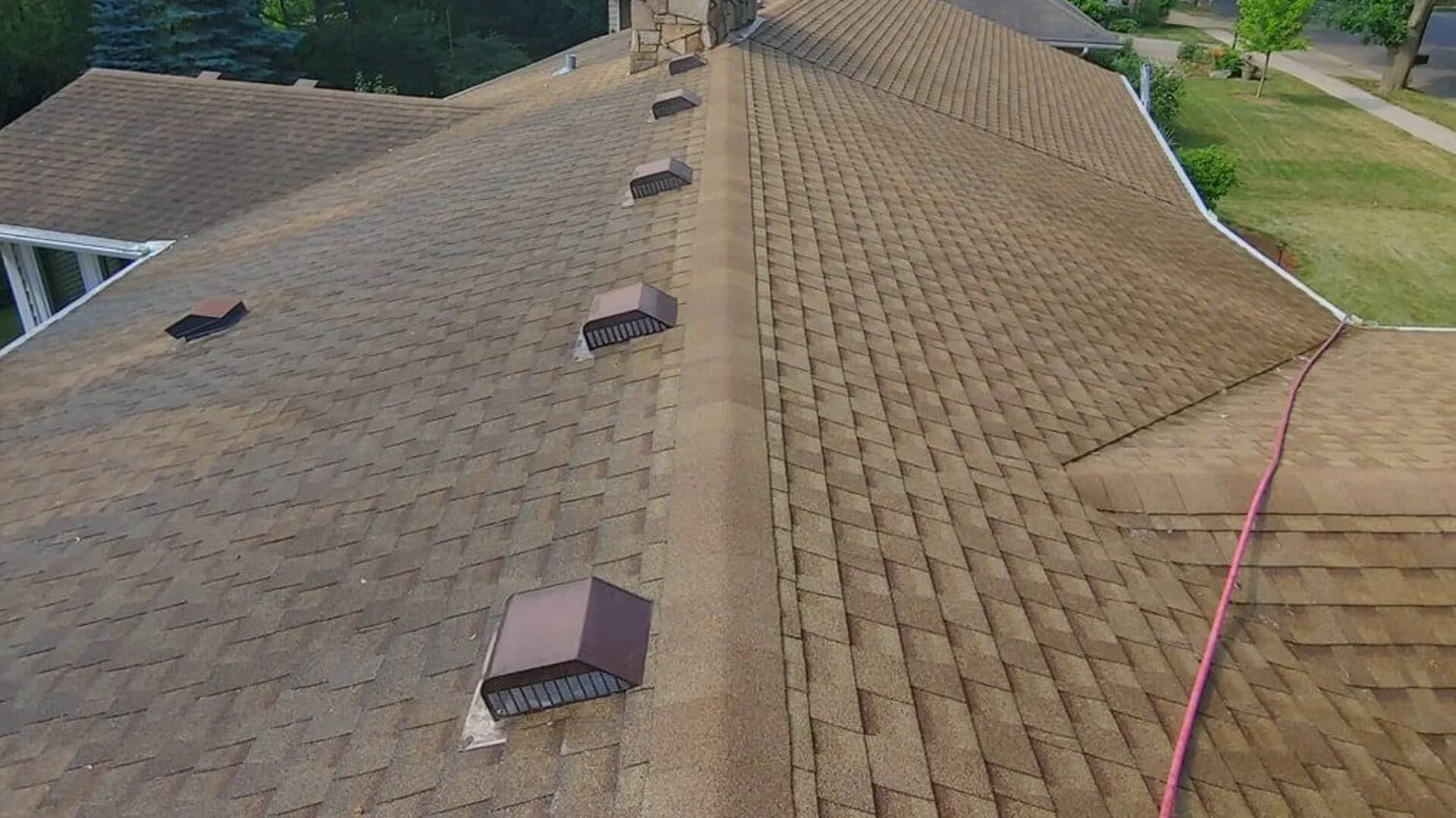 Roof Washing in Madison, Wisconsin