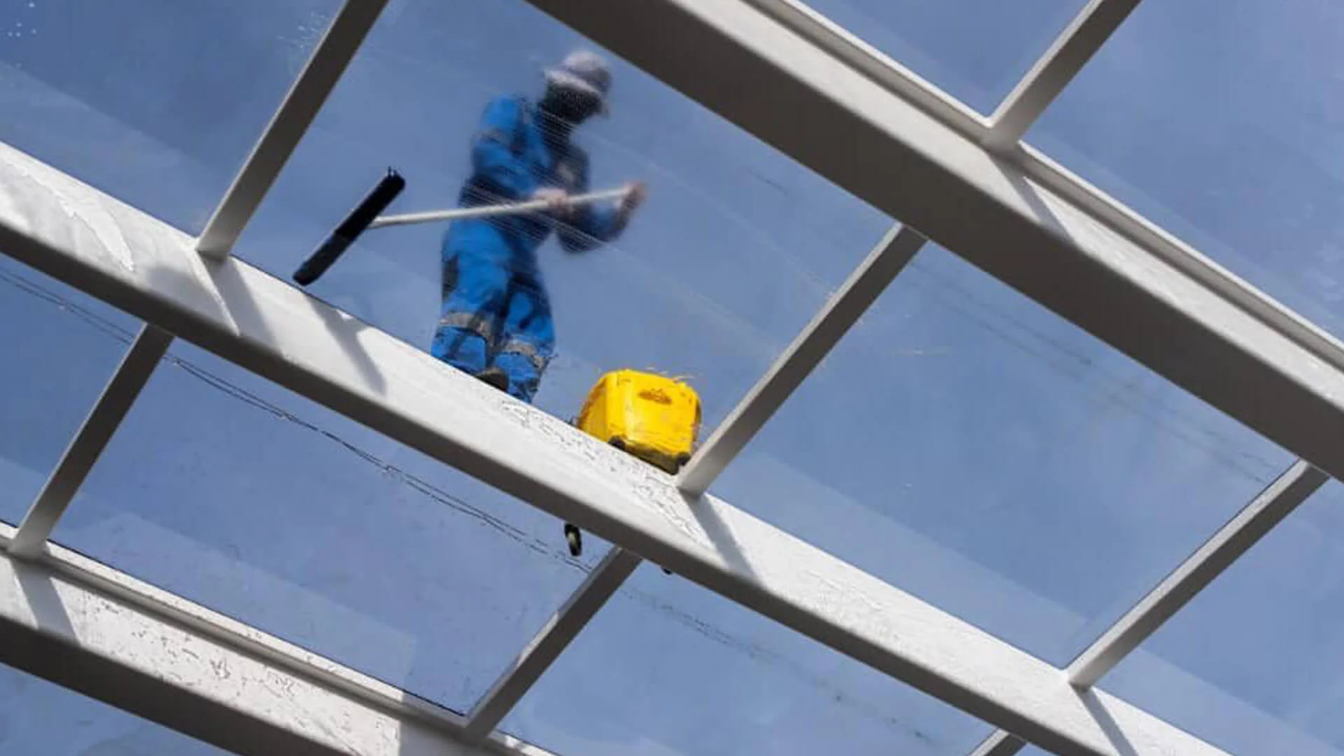 Streak-Free Window Cleaning in Madison, WI